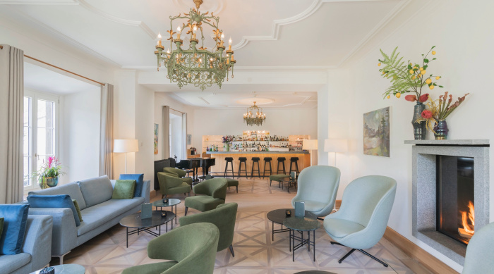 Ab wann ist die Hotelbar geöffnet?